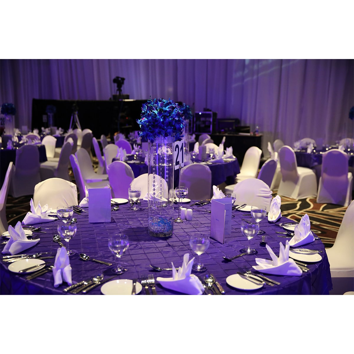  Purple Pintuck Square Overlay Tablecloth 