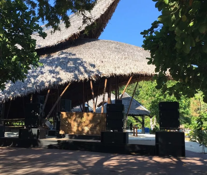 Shipsomnia -Banana Beach Private Island